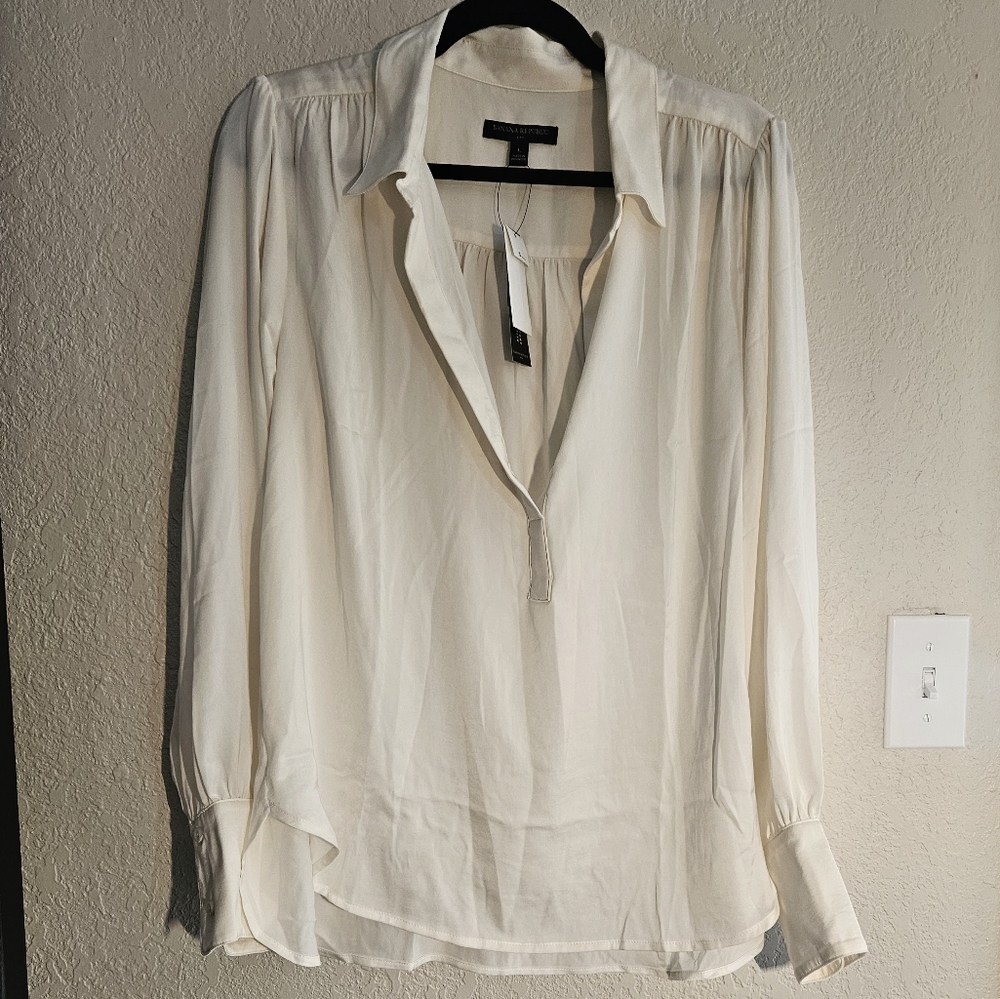 Banana Republic blouse